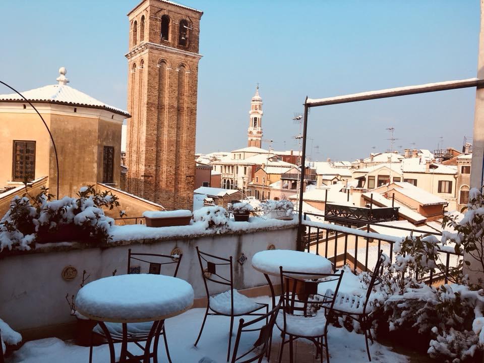B&B La Terrazza Dei Miracoli Venedig Eksteriør billede