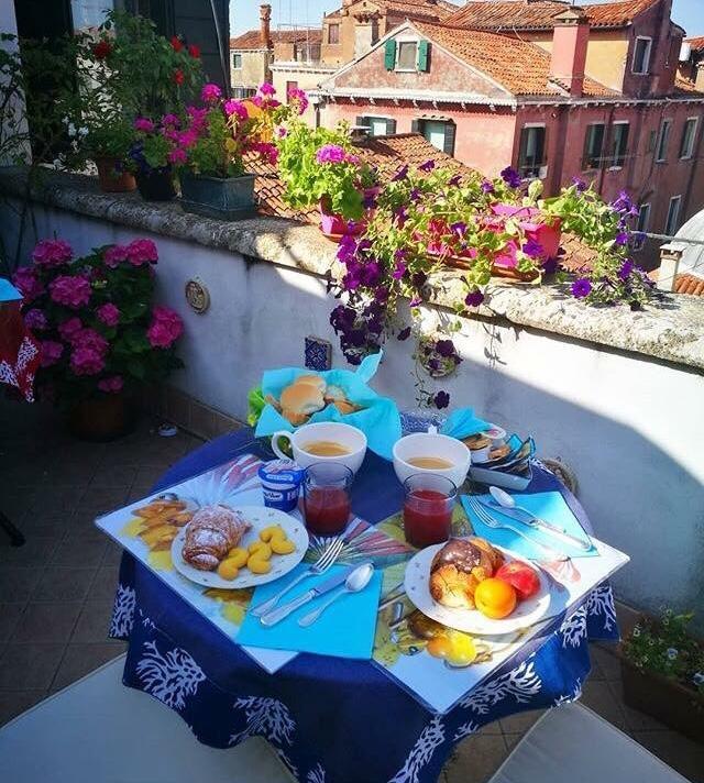 B&B La Terrazza Dei Miracoli Venedig Eksteriør billede